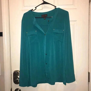 ✅NWOT Dana Buchman Blouse